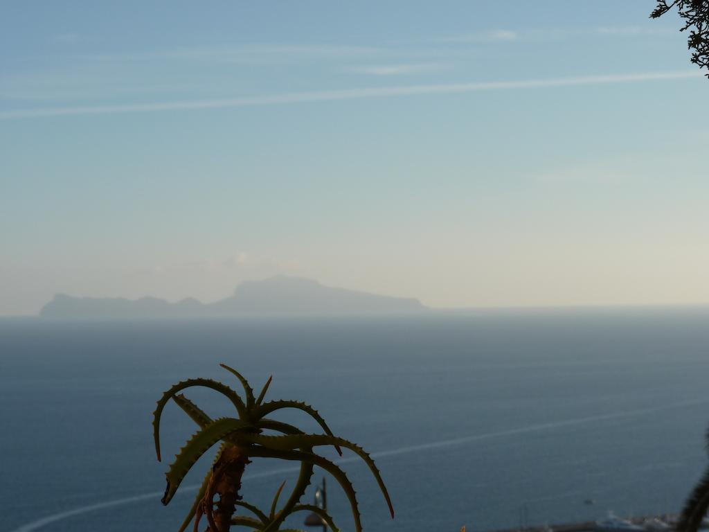 Casa Di Erminia Bed and Breakfast Napels Buitenkant foto